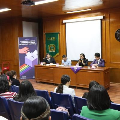 17-05-23 Panel con activistas de la Comunidad LGBTTTI+
